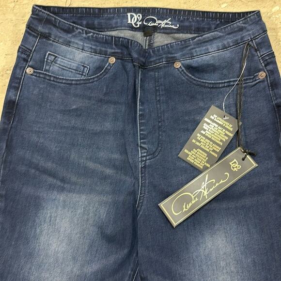 DG2 by Diane Gilman New Classic Stretch Split Hem Pull-On Capri Indigo M - Picture 3 of 10